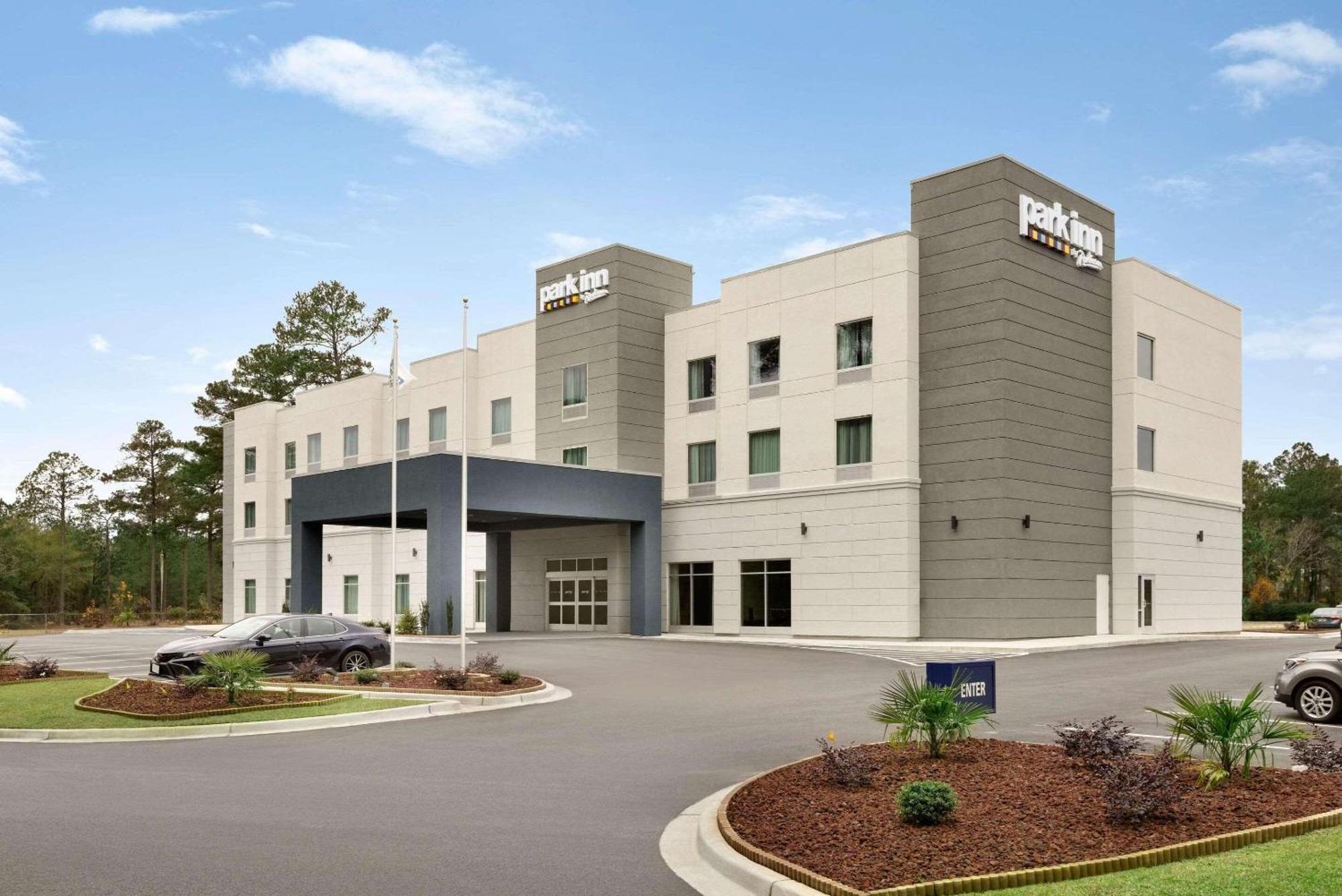 Park Inn By Radisson Florence, Sc Екстер'єр фото
